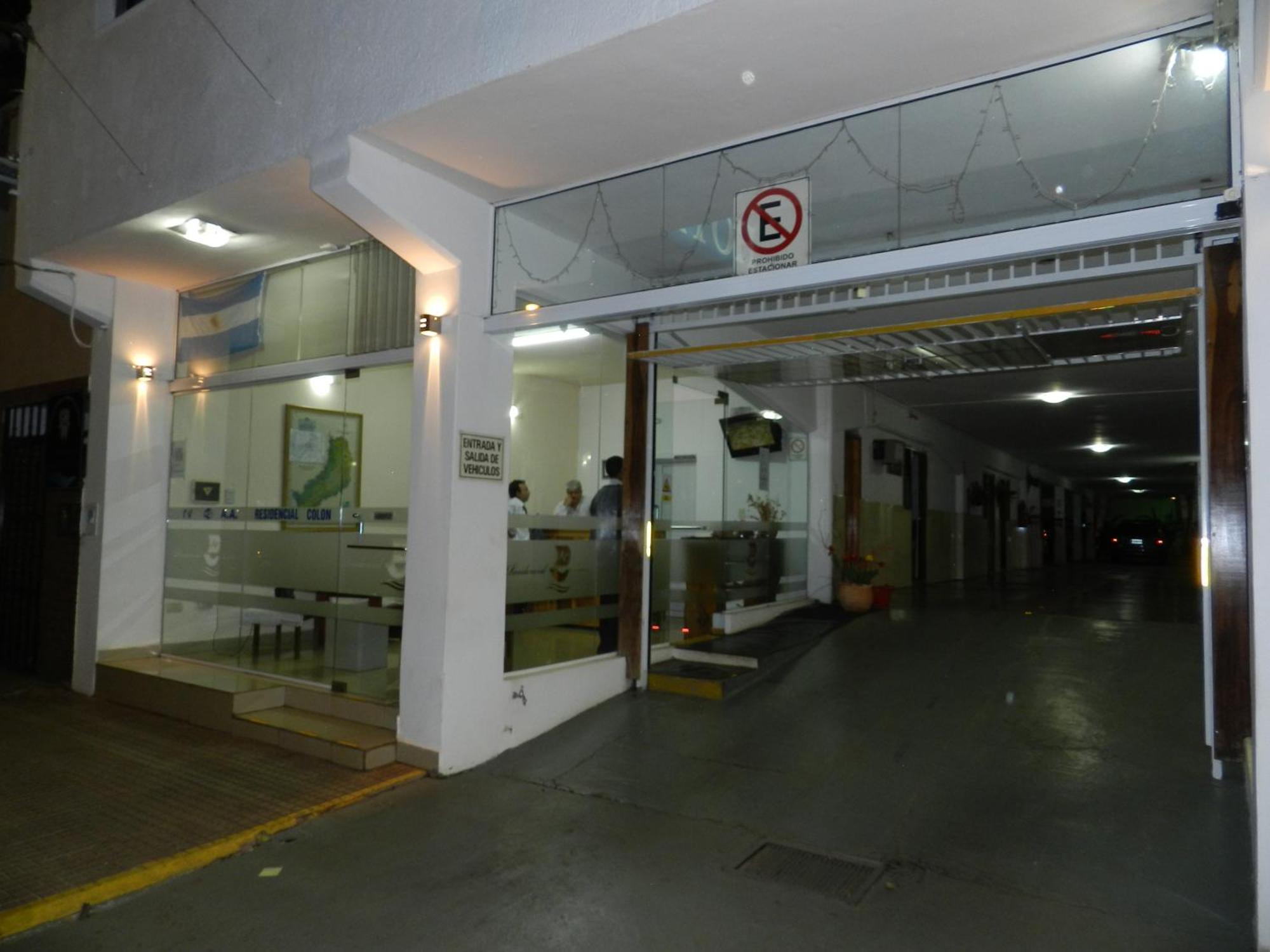 Hotel Colon Posadas Bagian luar foto