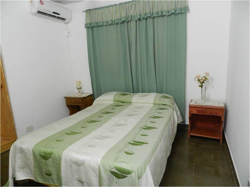 Hotel Colon Posadas Bagian luar foto